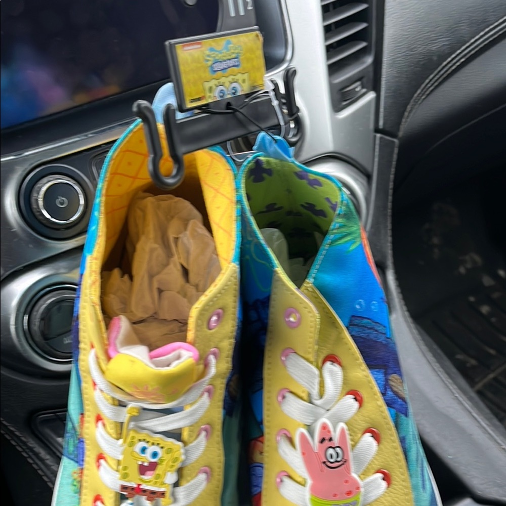 SpongeBob SquarePants Men High Top Shoes - Yellow